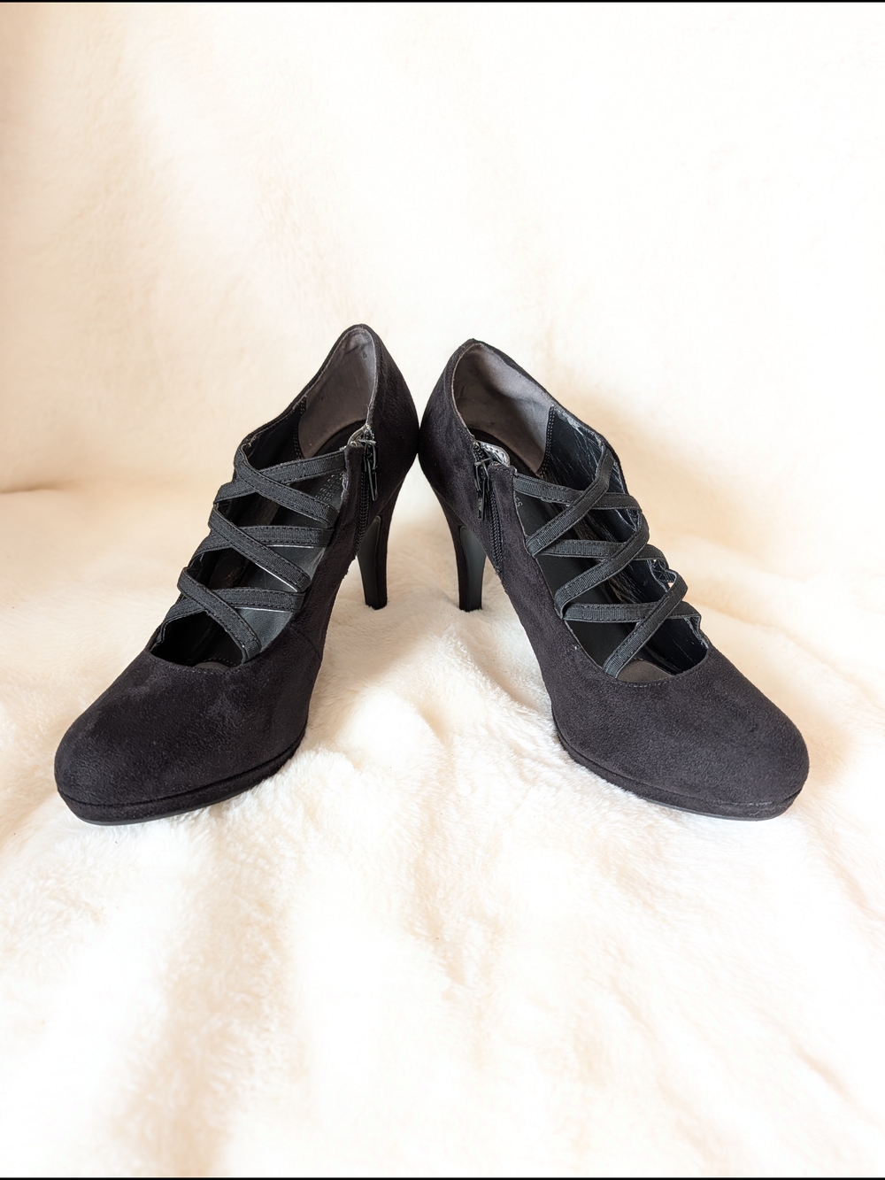 Mootsies Tootsies Cake Black Suede Crisscross Strap Heels
